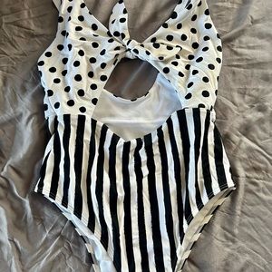 Cute one piece - never worn